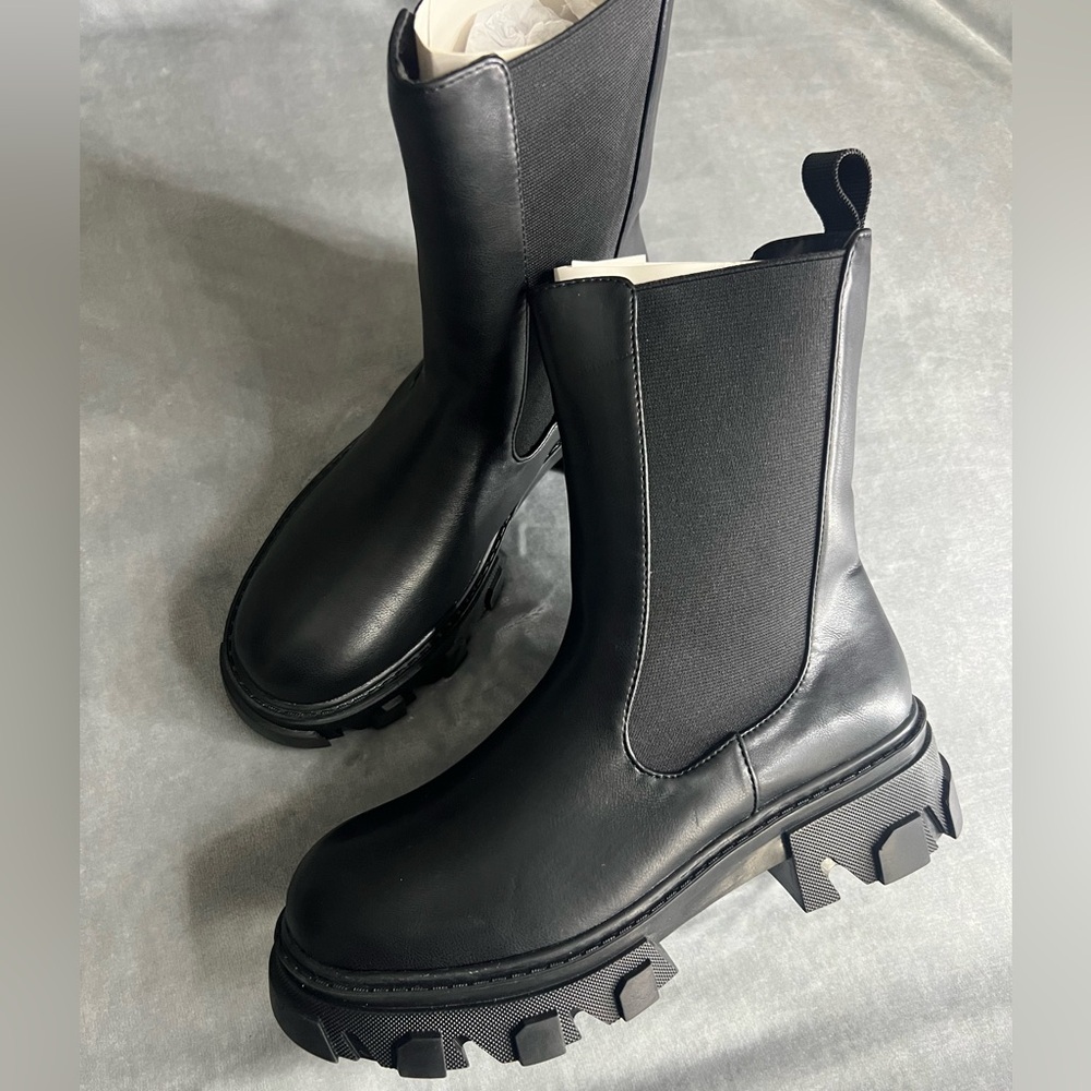 PrettyLittleThing Black Combat Boots